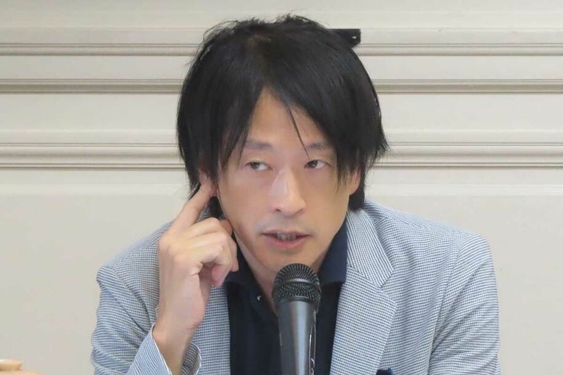 国対ヒアリングに出席した鈴木エイト氏