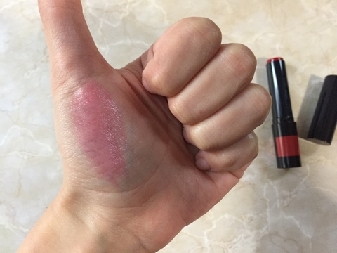 ヴァセリン モイスチャーティント レッド