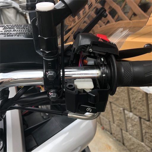 マジェスティ4D9のグリップヒーター - 悩んだときが買い時！～物欲の記録～