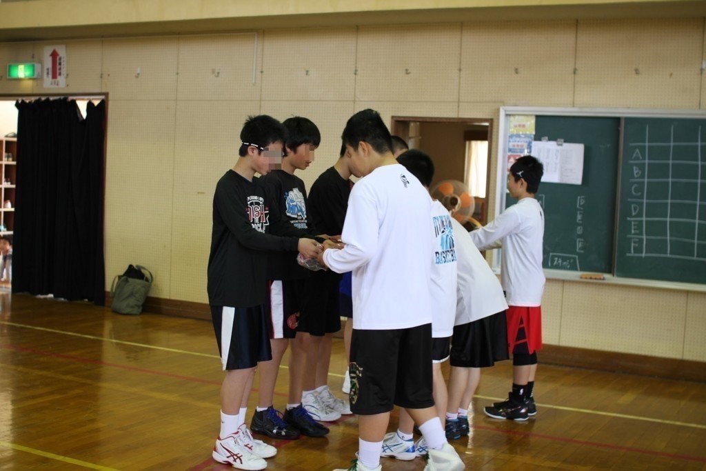 f:id:realblog:20180405233050j:plain f:id:realblog:20180405233050j:plain