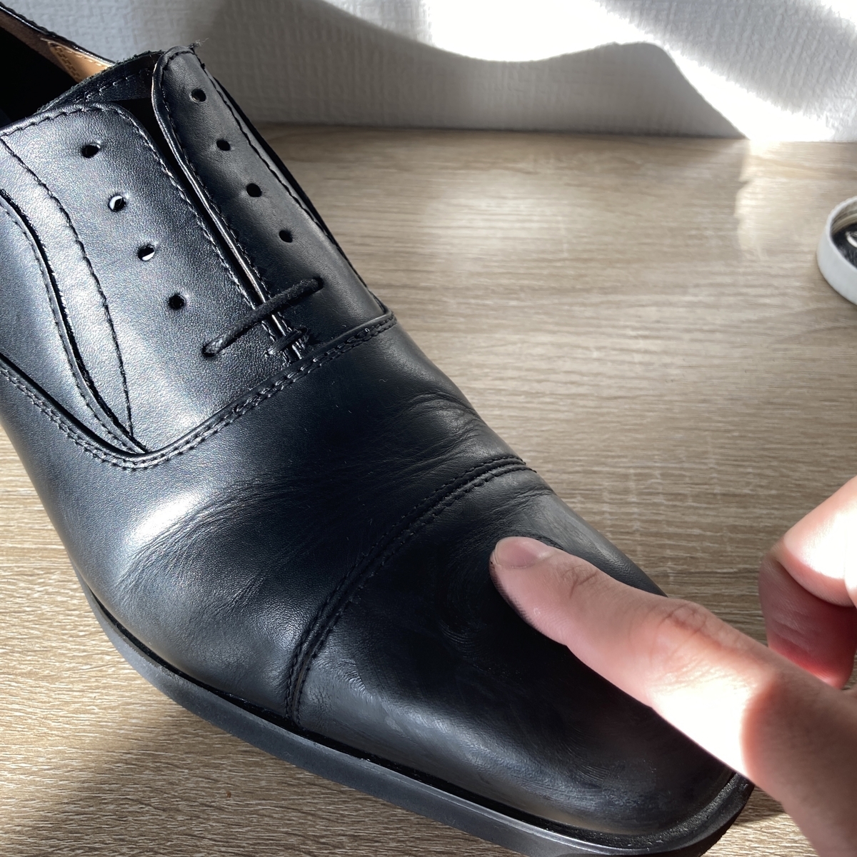 クリームを塗る