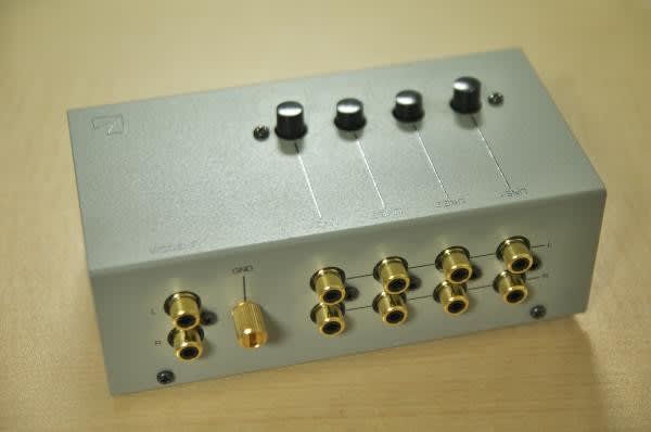 オーディオラインセレクター AS-4Ⅲ AS-4III｜製品情報｜ラックスマン株式会社 - LUXMAN