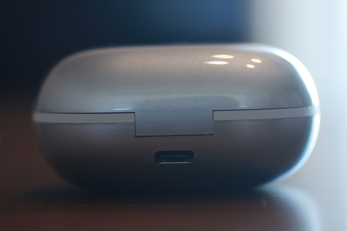 サウンドピーツ H2 ケース