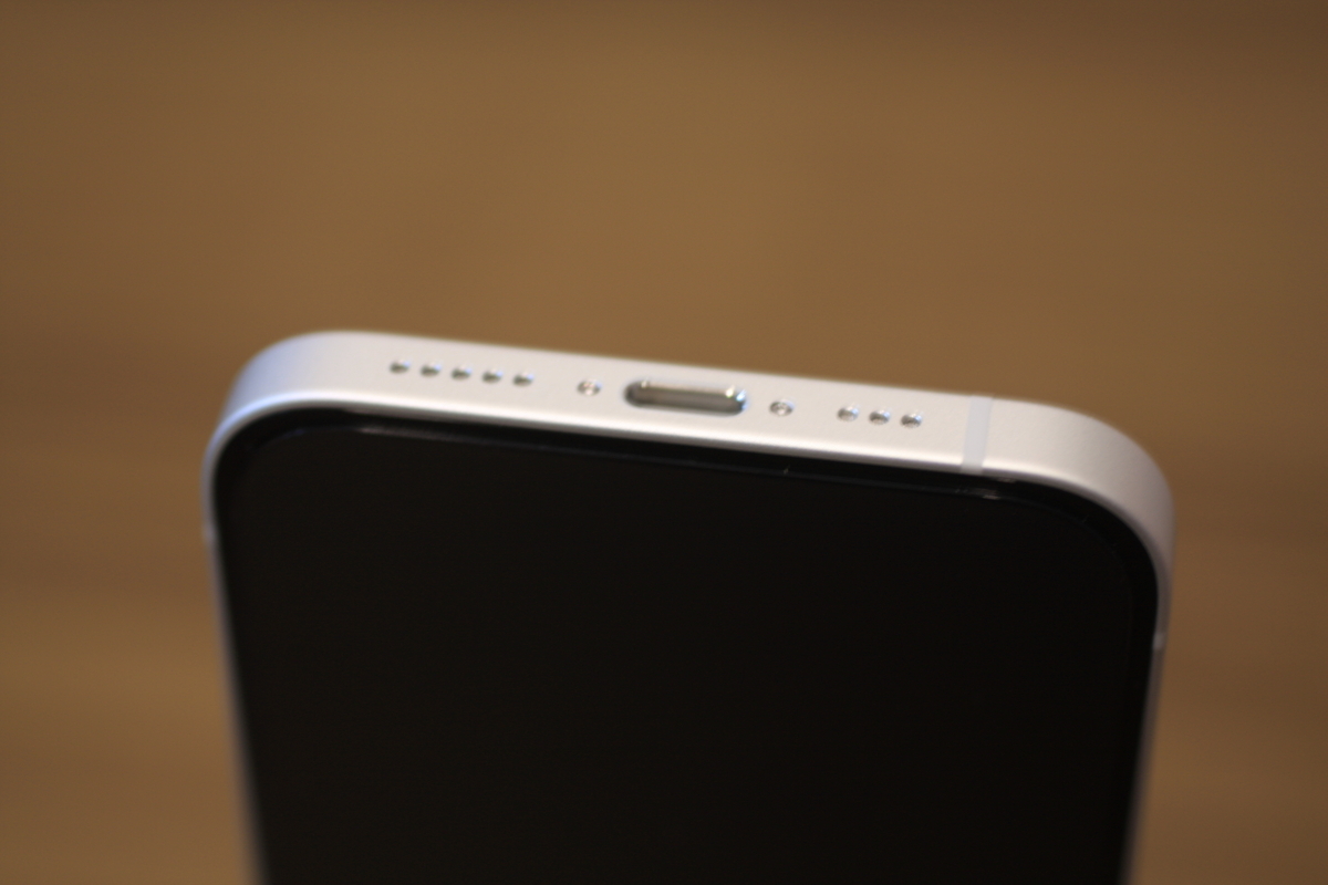 iphone16e レビュー