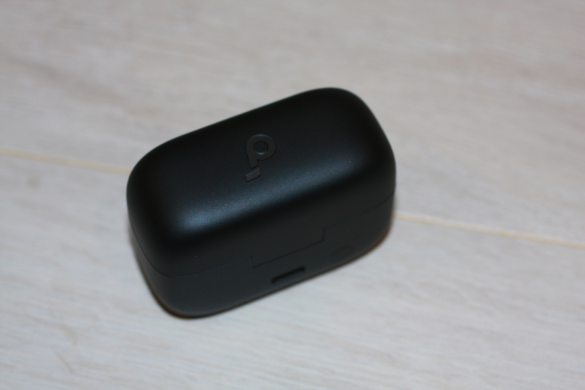 Anker Aeroclip レビュー