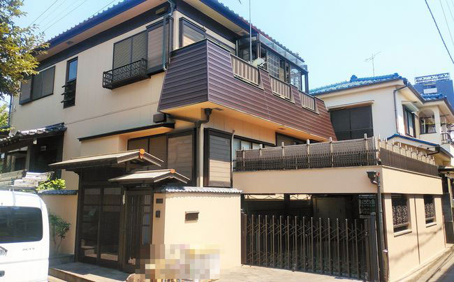 耐久性のあるシリコン系塗料で塗り直した外観の写真