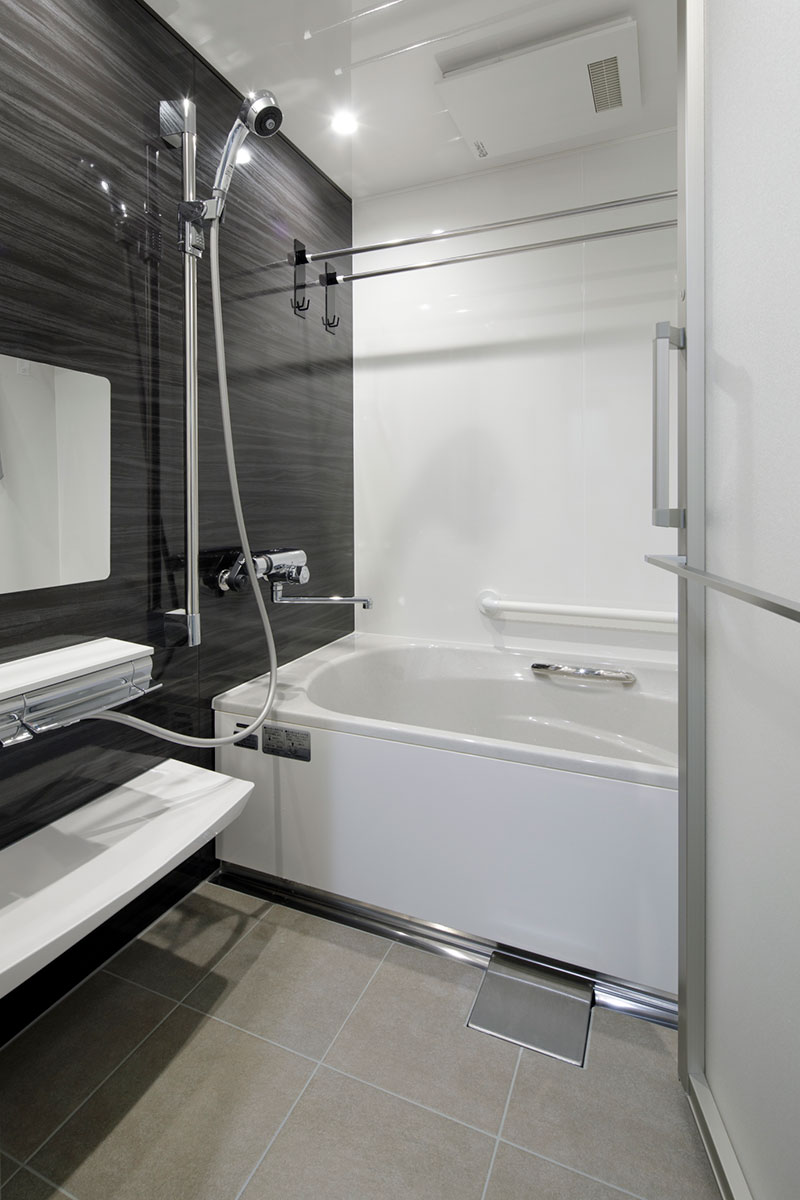 マンションのお風呂・浴室リフォームで以前よりお風呂を広くした例