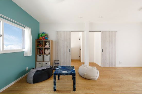 将来2部屋に区切ることもできる2階の子ども部屋