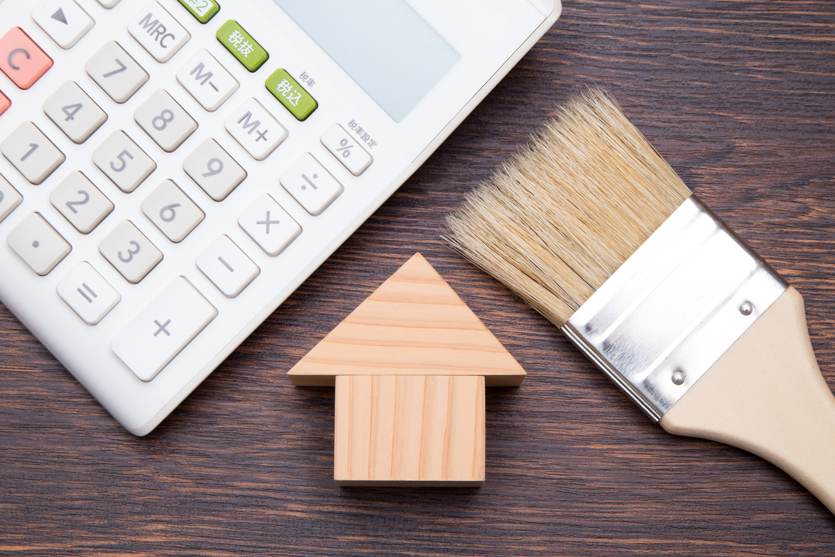 リフォーム費用を計算するイメージ 