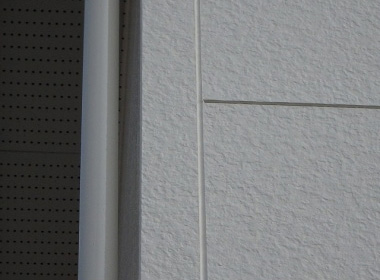 コーキングを打ち直した写真