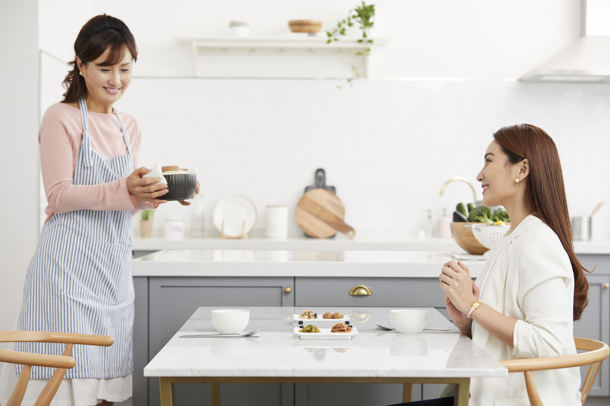 収納があるキッチンカウンターのイメージ