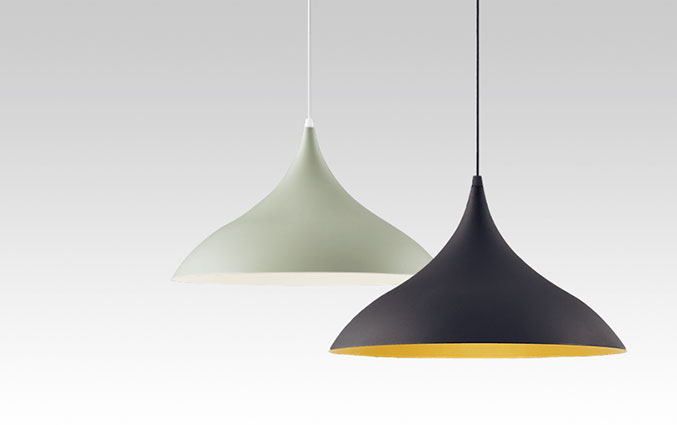 ゆったりとしたデザインの大型LEDペンダントライト