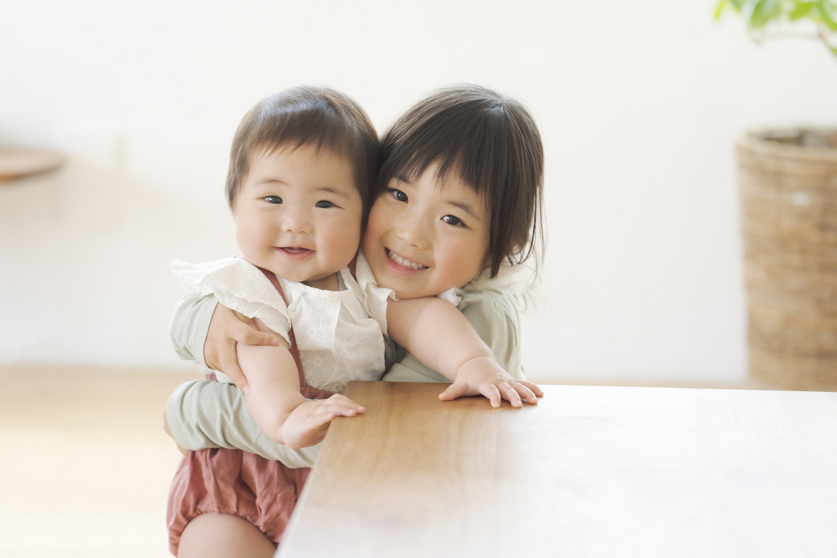 快適な空間で過ごす子どもたちのイメージ