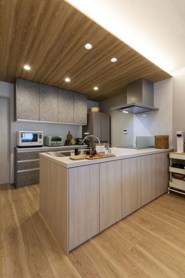 フラット対面型キッチンの写真