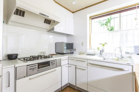 I型キッチンからL型キッチンに変えた事例