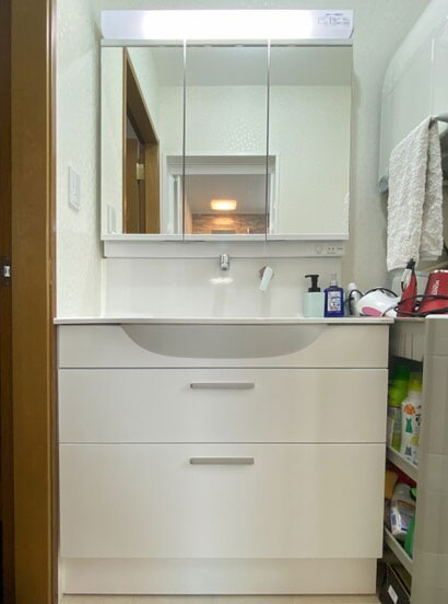 洗面所に設置したTOTOの「オクターブスリム」