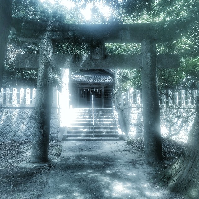 内殿 日吉神社の鳥居 福岡県内殿 日々の 楽しい をみつけるブログ 内殿 日吉神社の鳥居 福岡県内殿 日々の 楽しい をみつけるブログ