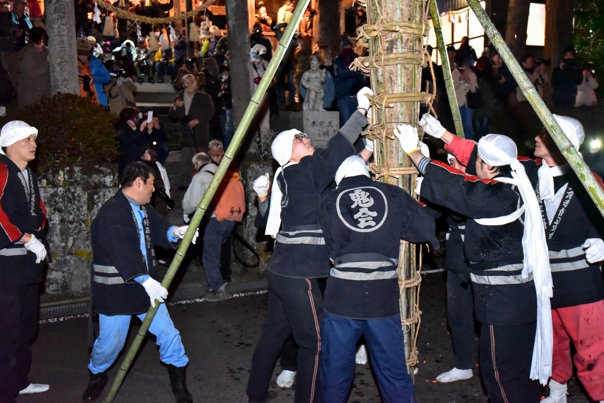 オオダイを支えるテイレシ 天念寺の修正鬼会