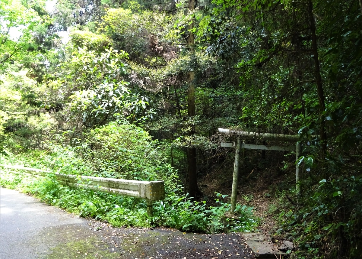 大山祇神社参道入口の鳥居　福岡県北九州市小倉南区