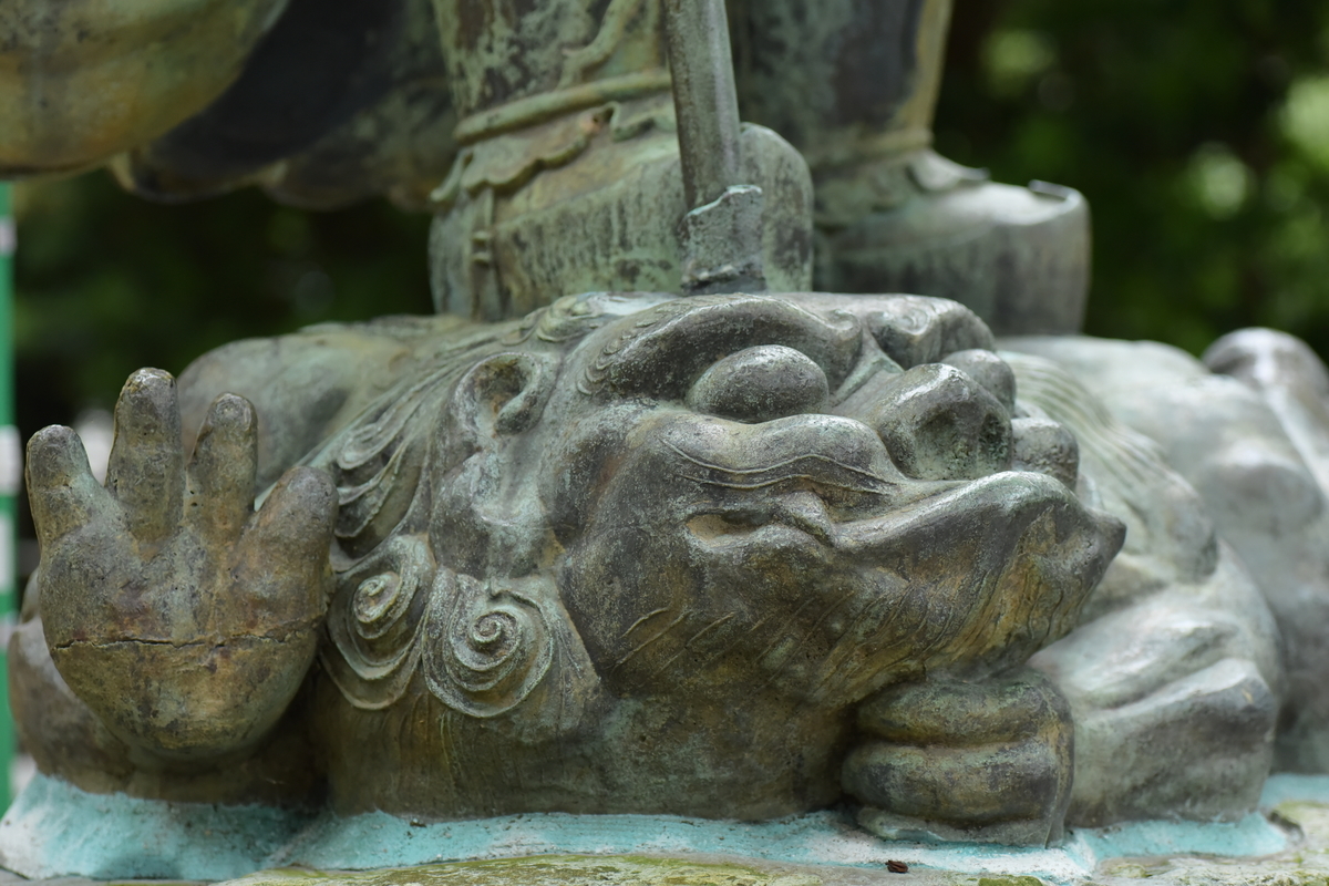 福岡県遠賀郡岡垣町大字高倉　高倉神社の毘沙門天像