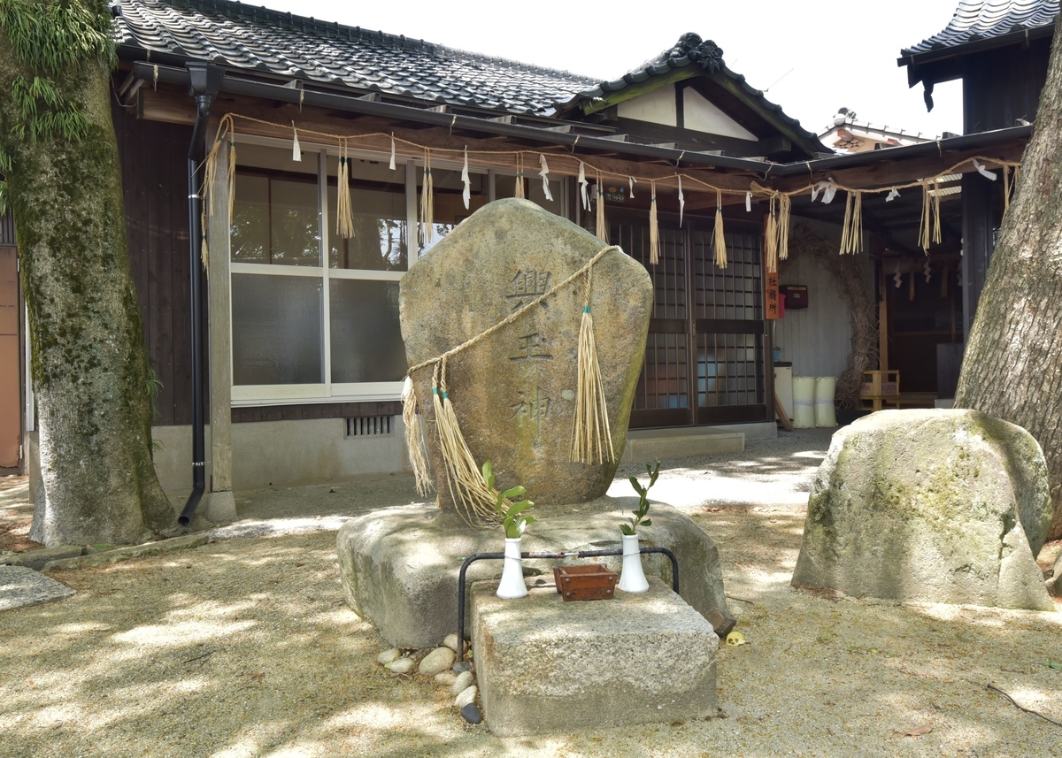 下富野 天疫神社にまつられる庚申塔 福岡県北九州市小倉北区下富野 - 日々の”楽しい”をみつけるブログ