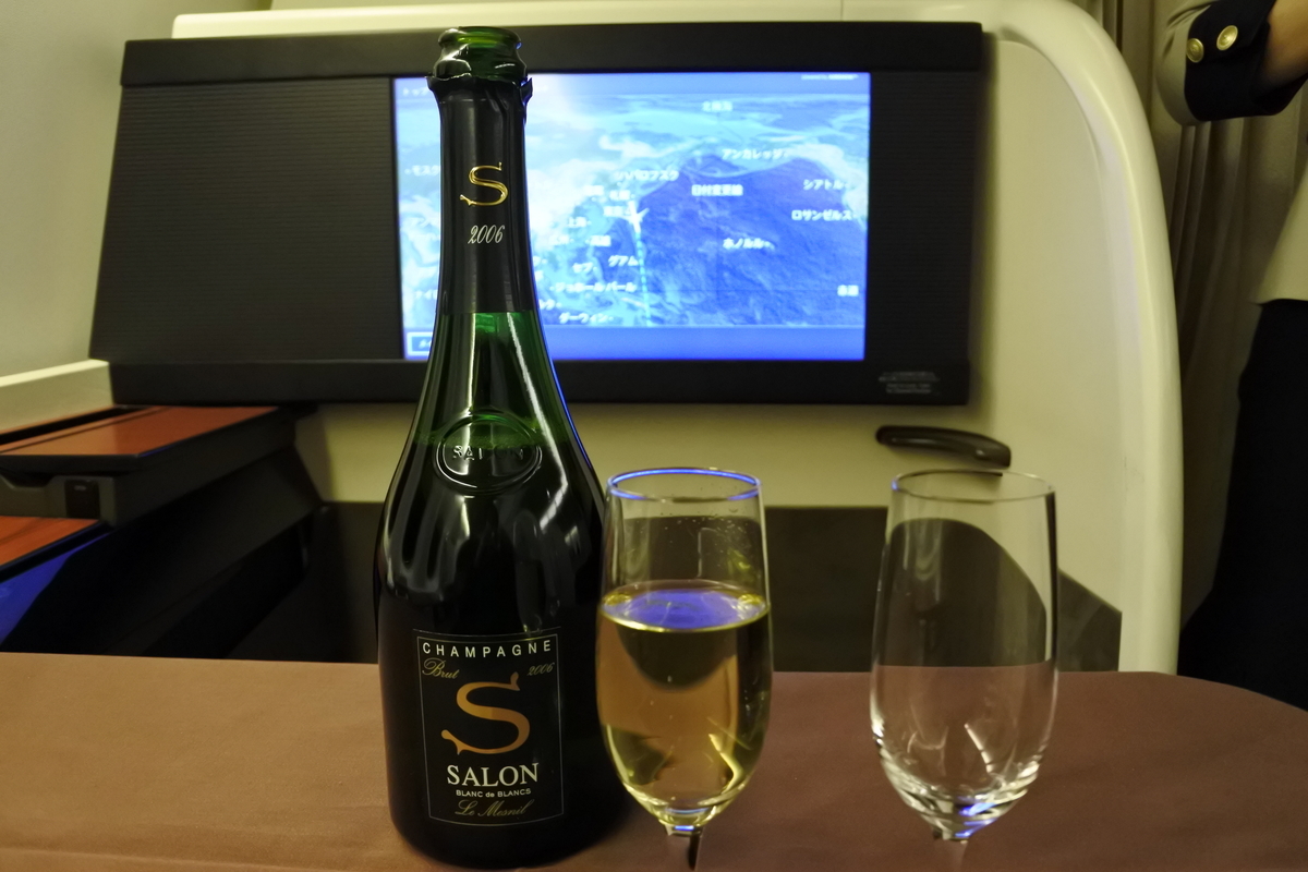 JALファーストクラス SALON シャンパン飲み比べ？？？ 2017シドニー