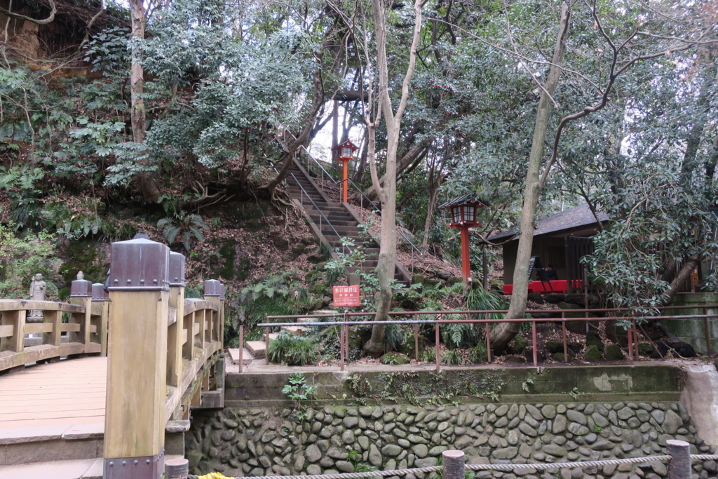 f:id:rejanaq:20180331104916j:plain f:id:rejanaq:20180331104916j:plain