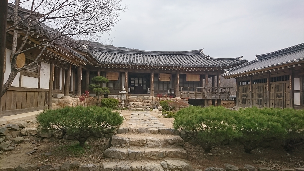 f:id:reonmanma:20190409095300j:plain f:id:reonmanma:20190409095300j:plain