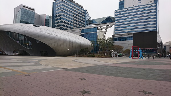 f:id:reonmanma:20190409154339j:plain f:id:reonmanma:20190409154339j:plain