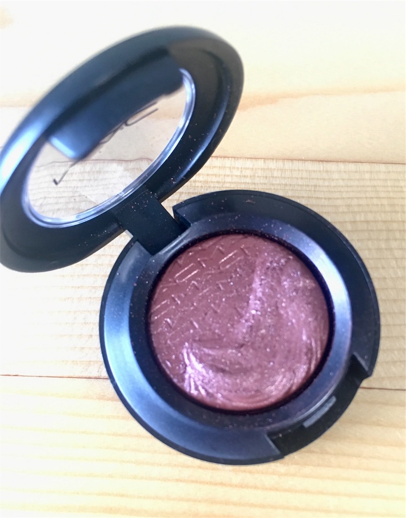 MAC】エクストラディメンション アイシャドウ （スウィートヒート