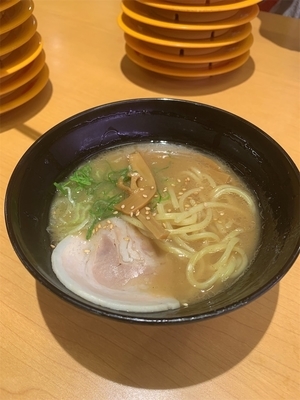 スシロー