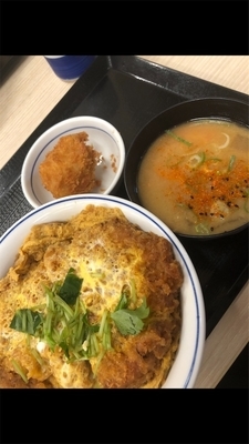 かつや