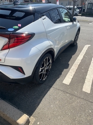 CH-R S GRスポーツ