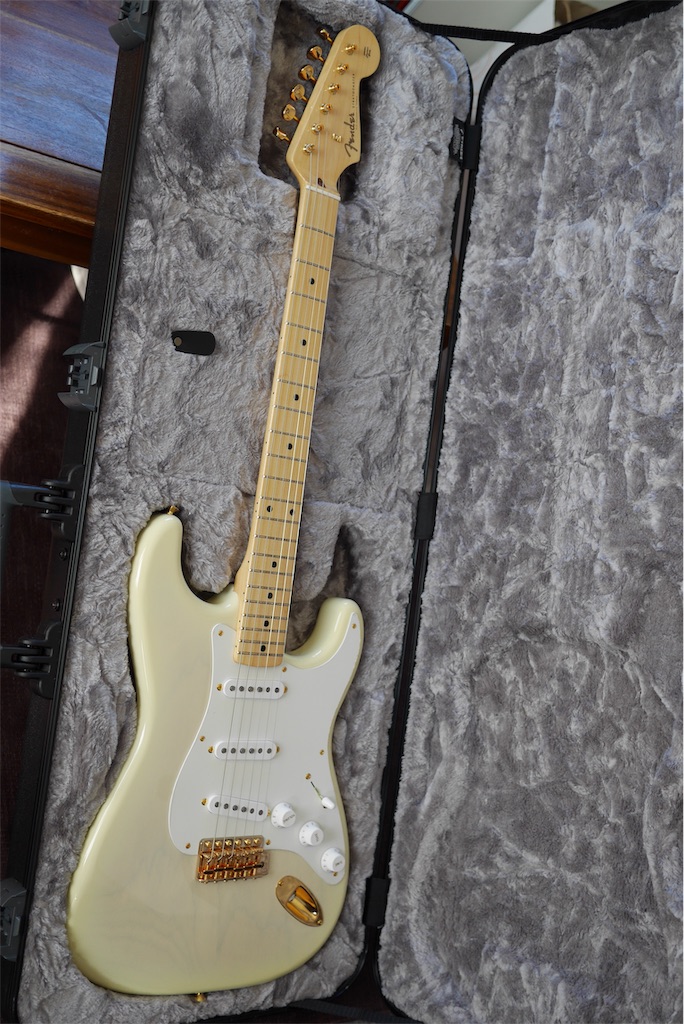 Fender MIJ Limited ストラト 使用浅 中古 極美品 おまけ付 Fender MIJ Limited ストラト 使用浅 中古 極美品 おまけ付 2025年最新