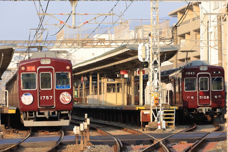 能勢電1757祝電のひらひら回送を撮影～雲雀丘花屋敷付近にて_26/03/28