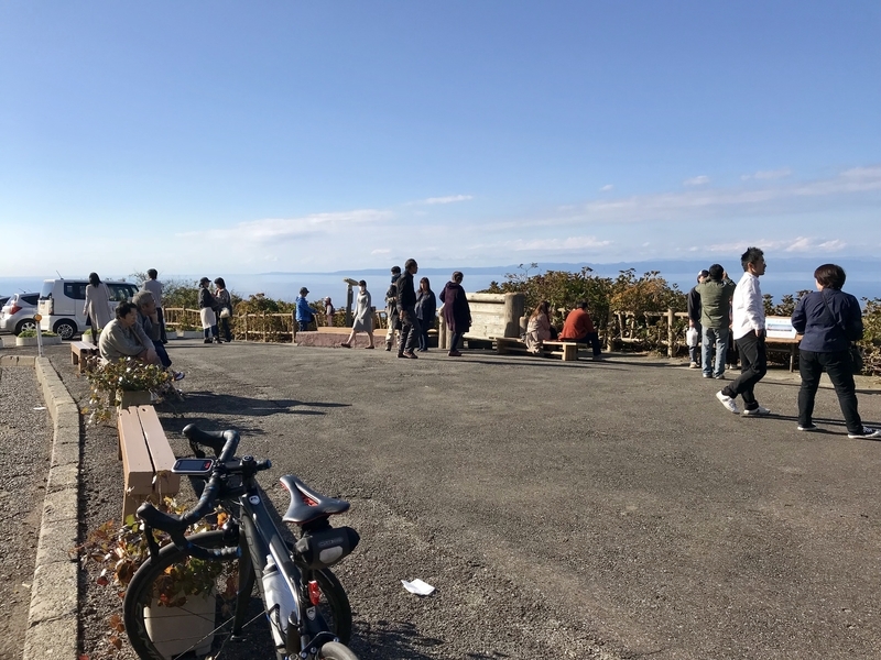 f:id:rideinblue:20181103135645j:plain f:id:rideinblue:20181103135645j:plain