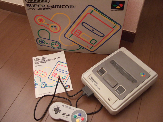任天堂】 スーパーファミコン (1990年11月21日発売) - ぴこぴこ