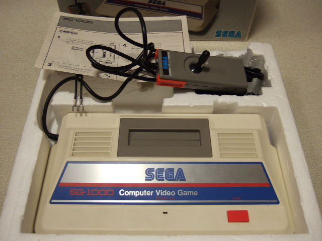 日本/SG】 SG-1000 <中期以降製造バージョン> (1983年頃発売