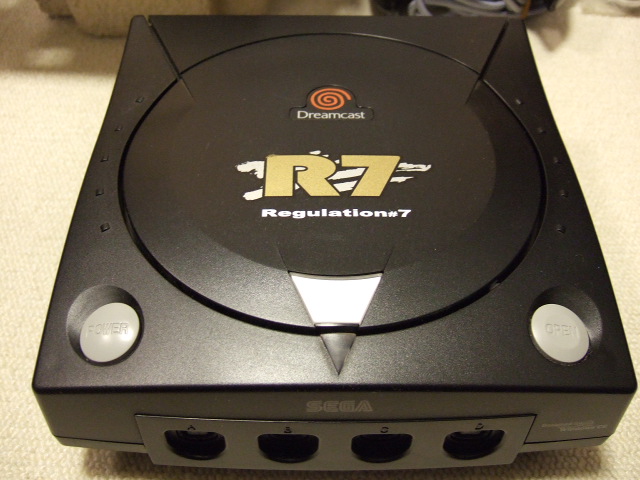 日本/DC】 DREAMCAST R7仕様 (2001年9月6日発売) ≪セガ≫ - ぴこぴこ