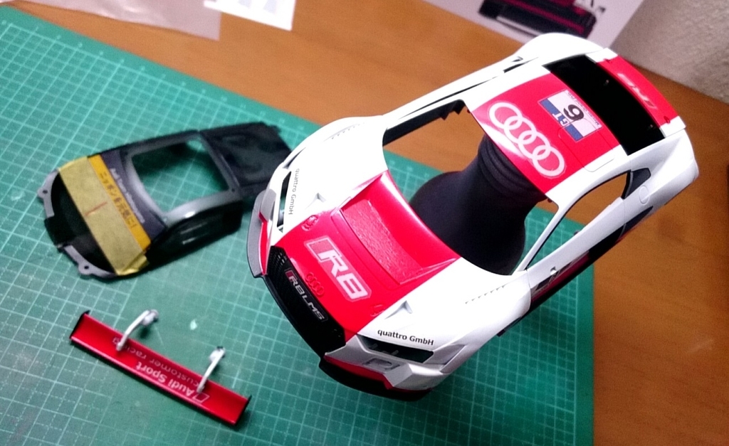 ミニッツ Audi R8 LMS Calsonicブルー オリジナル塗装 【公式通販】