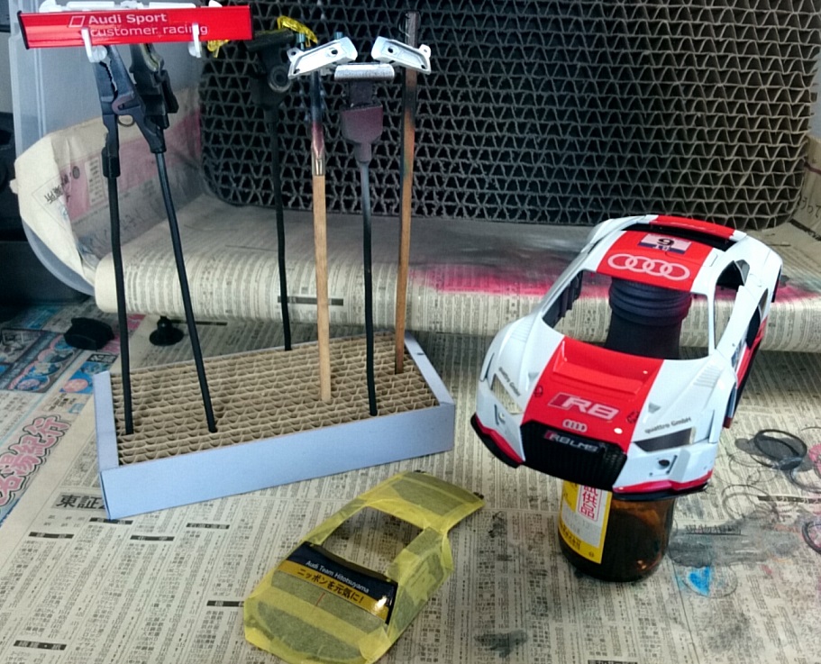 ミニッツ Audi R8 LMS 2015を「GT300」カラーに塗装！＜後編