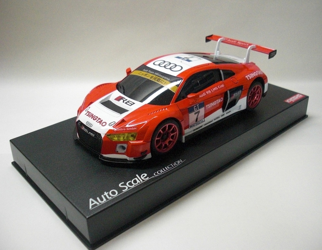 ミニッツ Audi R8 LMS 2015を「GT300」カラーに塗装!<完成 ミニッツ Audi R8 LMS 2015を「GT300」カラーに塗装!<完成