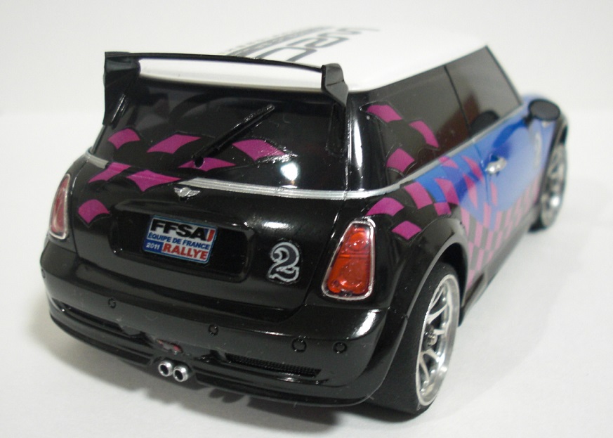 ミニッツ ミニ・クーパーSを「ジョン クーパー ワークス WRC