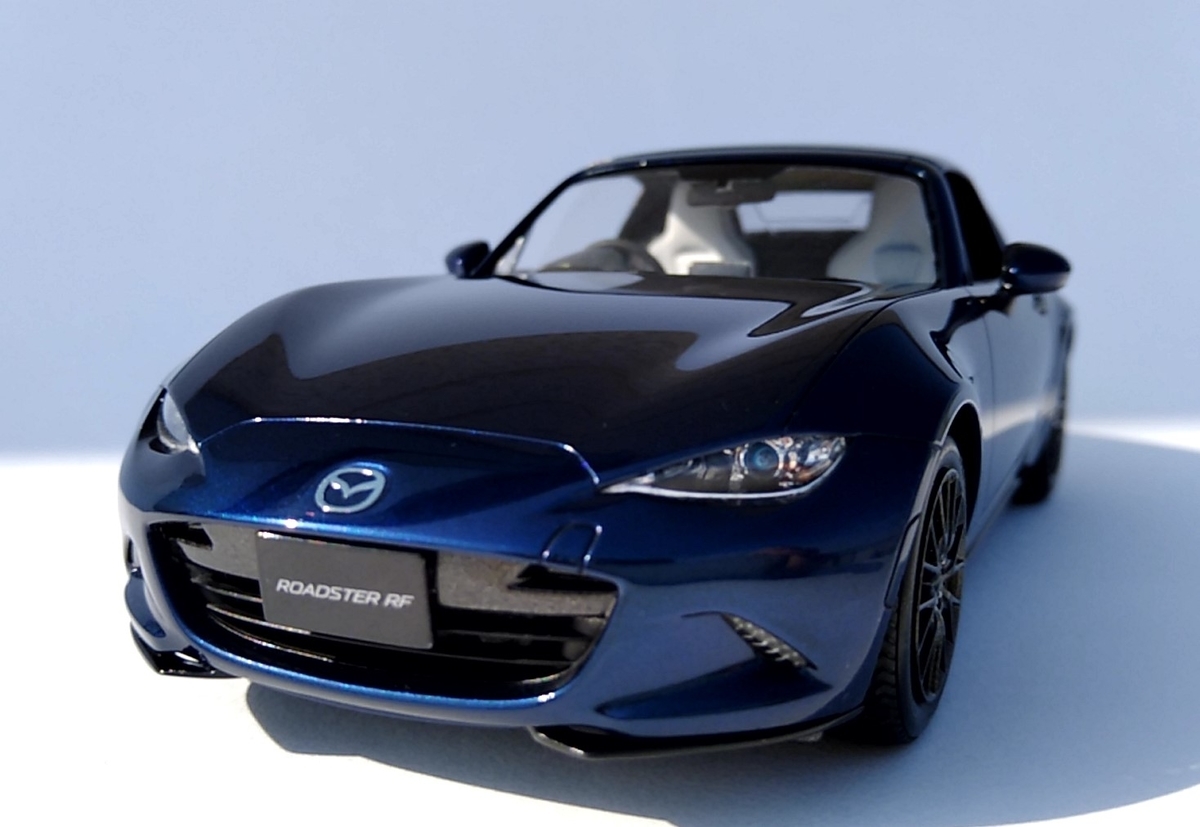 タミヤ1/24 マツダ ロードスター RF 完成品 タミヤ 1/24 マツダ