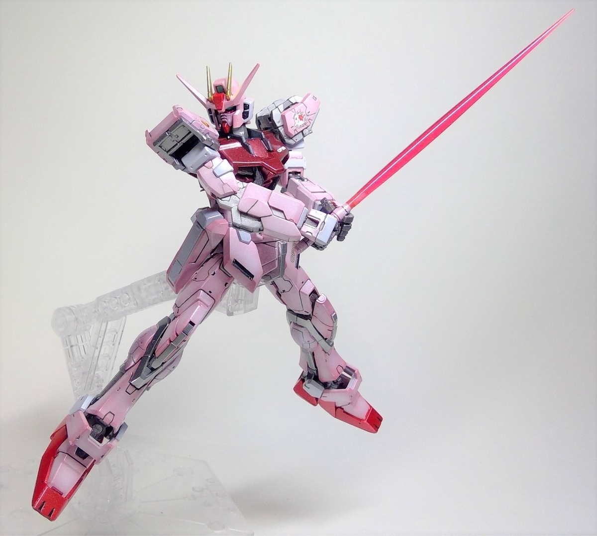 RGエールストライクガンダムをルージュカラーに塗装！⑥ - リッキーの