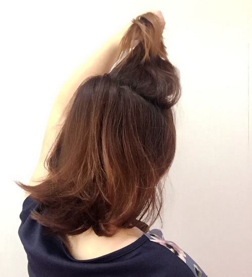 ねじって留めるだけ!パパッとハーフアップ_イメージ1