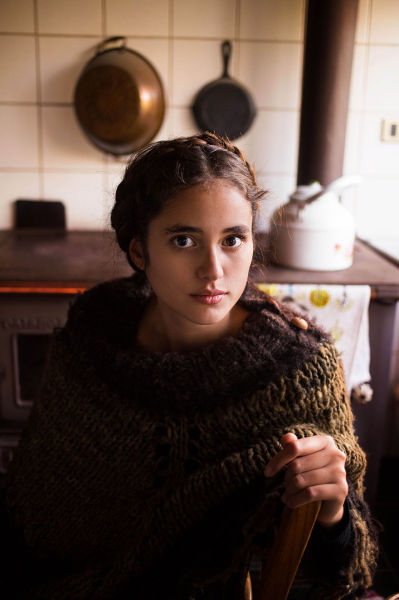 皆美人 29カ国それぞれの美人さんを写真と共に紹介 ー世界へのdoorー 皆美人 29カ国それぞれの美人さんを写真と共に紹介 ー世界へのdoorー