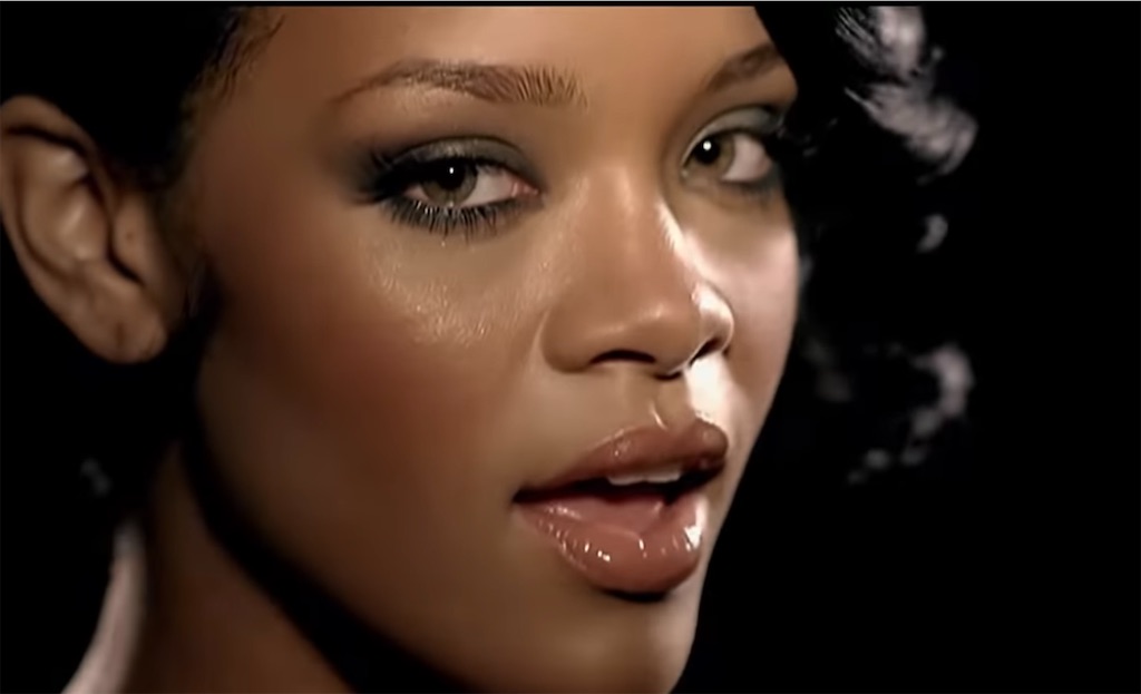 Rihanna Jay-Z Umbrella リアーナ ジェイZ アンブレラ Rihanna - Umbrella Ft. Jay-Z (Ft. FlowTunes) - YouTube