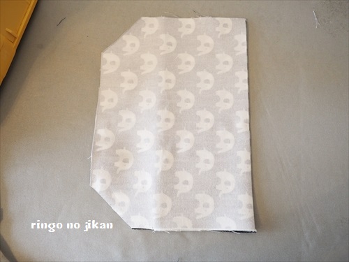 入園準備 布製カトラリーケース 箸袋 を作る 作り方と 簡単に型紙を作成する方法をご紹介します りんごの時間