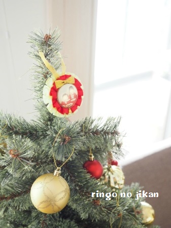 わが家のクリスマスツリーはスタジオクリップ。120cmサイズの わが家のクリスマスツリーはスタジオクリップ。120cmサイズの